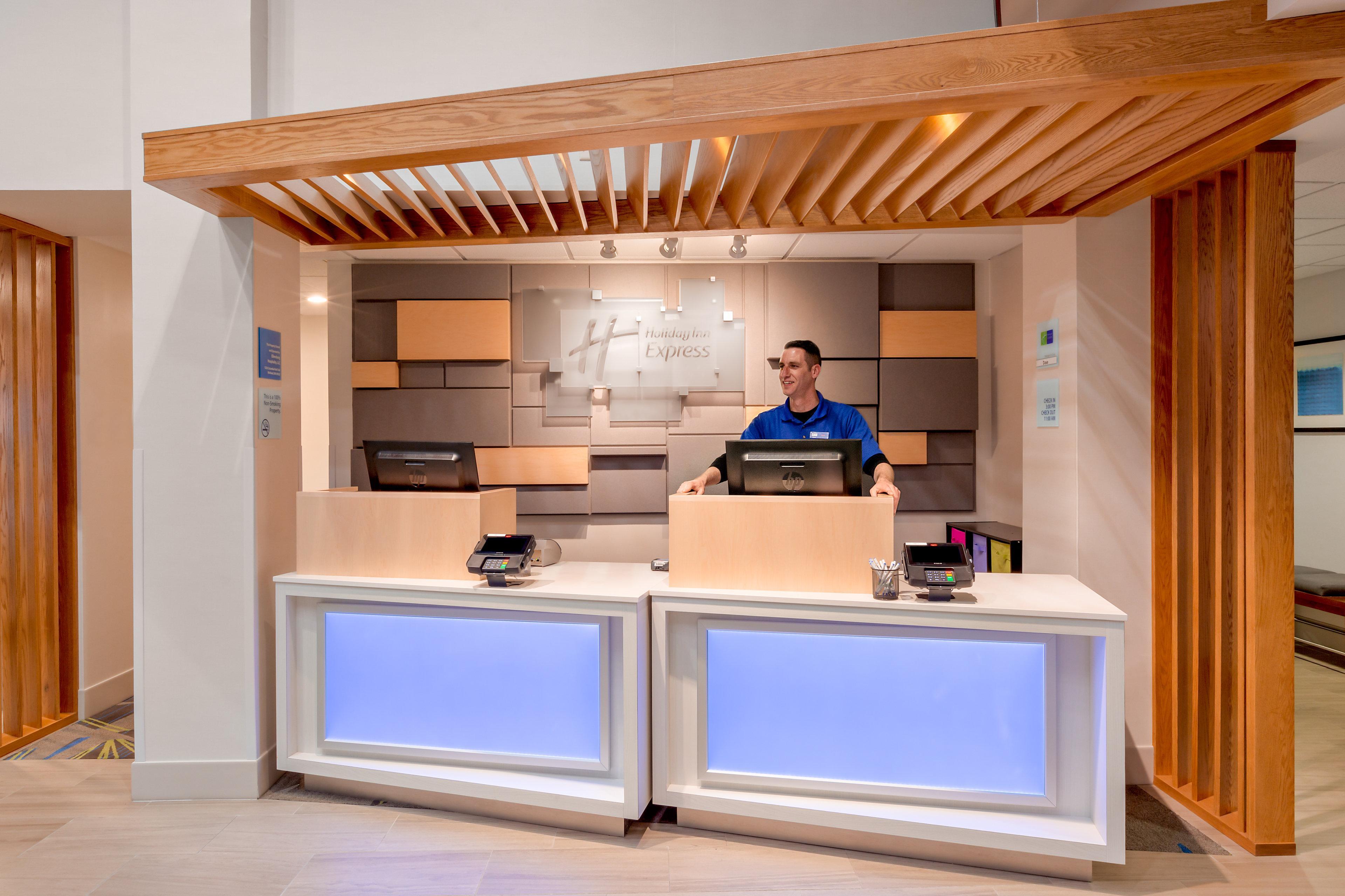 Holiday Inn Express Ellensburg By Ihg Exterior photo