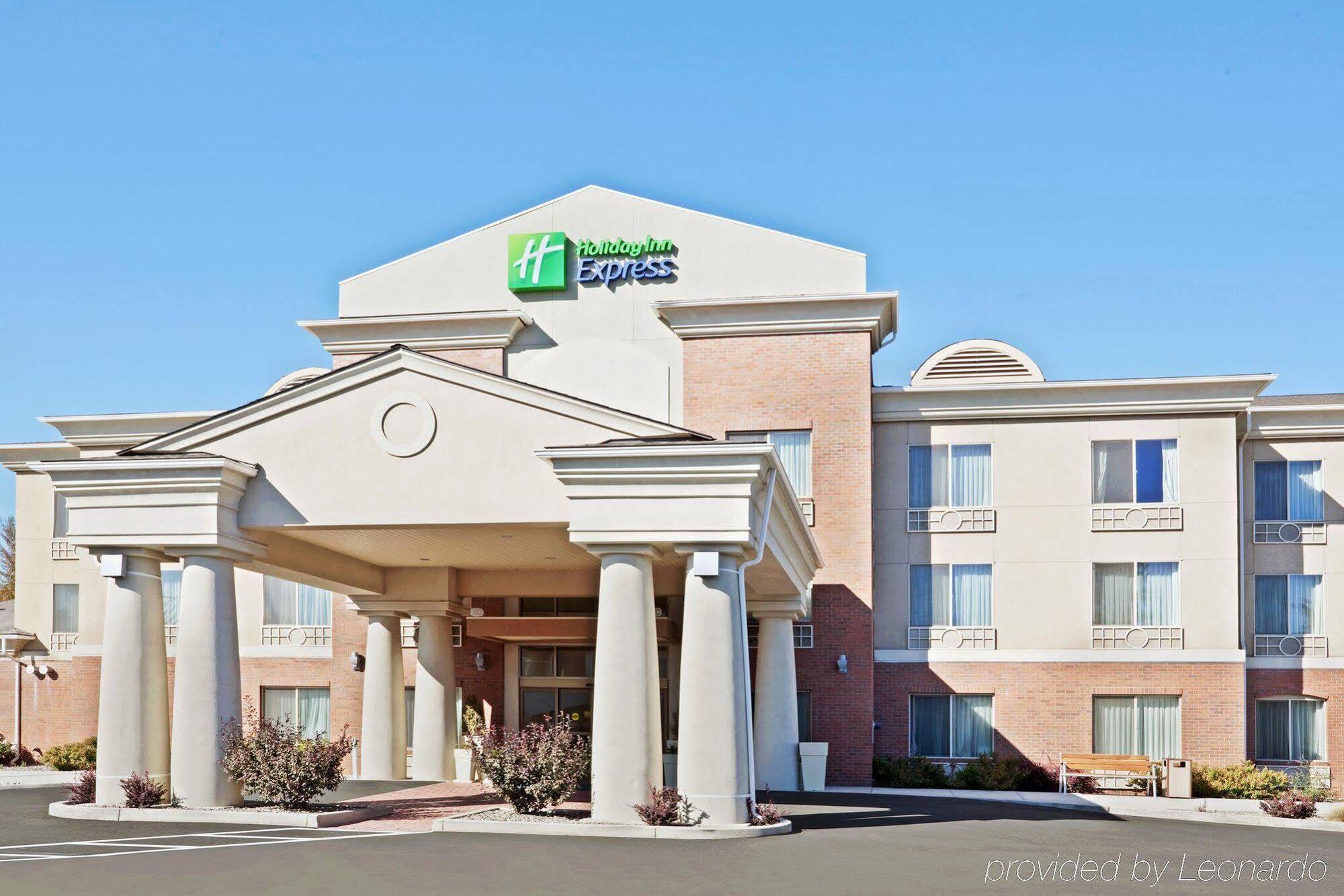 Holiday Inn Express Ellensburg By Ihg Exterior photo